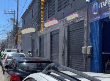 Foto 02 · Alugo loja em Itapuã com 12m², próximo à praia, R$ 2.500,00 mais taxa IPTU e energia!!!