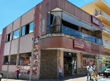 Comercial · 690m² · Prédio Comercial no Centro com Faturamento de R$ 500mil/mês!