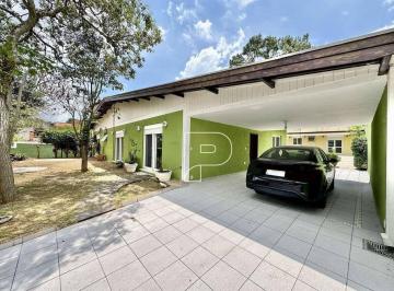 3f084932b4c815d2250f844ce16780e4ba299880 · Casa com 3 dormitórios, 443 m² - venda por R$ 1.495.000,00 ou aluguel por R$ 10.330,00/mês - Miolo d