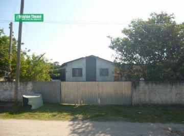 Casa · 3 Quartos · 1 Vaga · Casa Padrão para Venda em Cabeçudas Laguna-SC