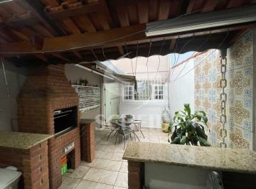 Casa · 84m² · 2 Quartos · 1 Vaga · Casa á Venda no Grajaú com 84m², 2 quartos, 1 vaga.