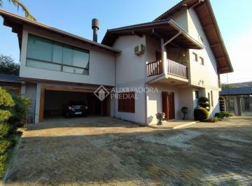 4 · LINDA RESIDÊNCIA, JUNTO AO PARCÃO!
