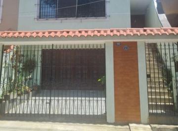 Casa · 167m² · 3 Quartos · 3 Vagas · Casa com 3 quartos à venda, 167 m² por R$ 650.000 - Jardim Flor da Montanha - Guarulhos/SP