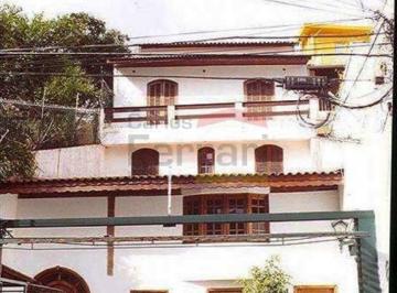 Casa · 250m² · 3 Quartos · 3 Vagas · Sobrado 3 suítes, 3 vagas no Jardim São Paulo.