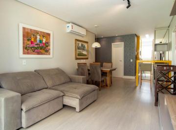 1 · Apartamento em Centro
