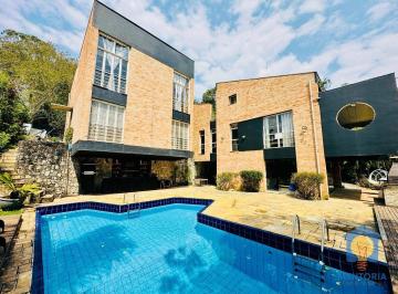 71ef26bc332036af05507221ccae0fc655ad58c6 · Casa com 6 dormitórios, 590 m² - venda por R$ 2.699.000,00 ou aluguel por R$ 14.000,00/mês - Green V