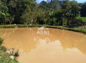 Foto 01 · Chácara em Juquitiba com área de 10.000,00 m² com lago