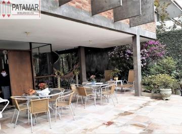 Casa · 490m² · 4 Quartos · 4 Vagas · sobrado no Jardim Guedala com 4 suites!