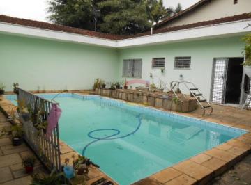 Photo 1 · Casa assobradada à venda no Pé da Serra da Cantareira com 3 dormitórios e piscina