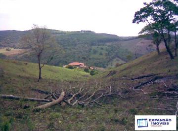 Foto 01 · Fazenda à venda, 6 quartos, 3 suítes, DISTRITO DE ANTONIO DOS SANTOS - CAETÊ/MG