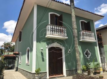 Casa · 450m² · 5 Quartos · 4 Vagas · Casa em rua fechada para locação na Granja Julieta com segurança 24 horas.