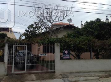 22303014560.jpg · Casa Residencial