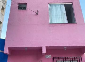 Casa · 176m² · 2 Quartos · Vende-se Imóvel 3 pavimentos no Bairro Mangabinha