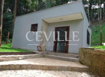 Casa · 70m² · 2 Quartos · Refúgio de Tranquilidade no Condomínio Aconchego