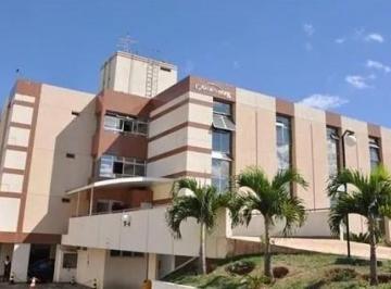 Apartamento de 1 quarto, Brasília · SGAN-912 -- Reformada -- Vaga Coberta 9 9297-0606