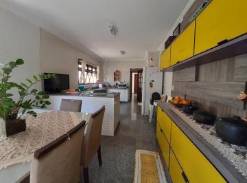 Casa de 4 quartos, São Paulo · Otima Casa em Parque Dos Principes - 4 Dorms, Suites, Quintal, 6 Vagas.