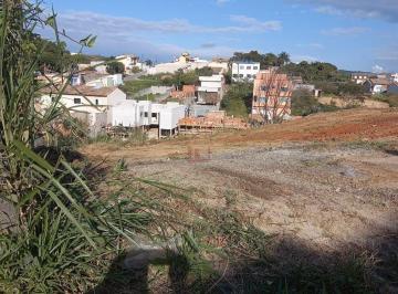 Terreno · 2700m² · Terreno à venda no bairro Roma - Volta Redonda/RJ