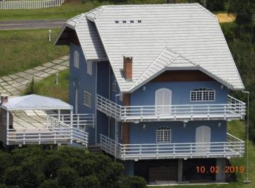 Foto 01 · CASA EM CONDOMÍNIO FECHADO EM CAMPOS DO JORDÃO, MOBILIADO, CHURRASQUEIRA, 03 SUÍTES !!