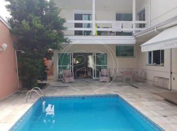 Casa · 265m² · 4 Quartos · 4 Vagas · Casa com 300 m² e 4 quartos à venda em Granja Julieta