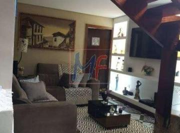 Casa · 360m² · 3 Quartos · Ótimo sobrado com 360 m²,  3 dorms ( sendo 1 suíte), 4 vagas  no bairro Vila Nova. Documentação está