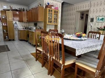 Casa · 3 Quartos · 3 Vagas · Aluguel de Casa em Itajaí, São Judas - 03 Dormitórios e 03 Vagas de Garagem