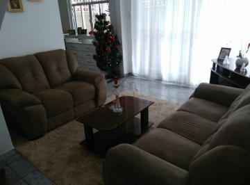 Casa · 140m² · 3 Quartos · 2 Vagas · Casa à venda no bairro Três Poços - Volta Redonda/RJ