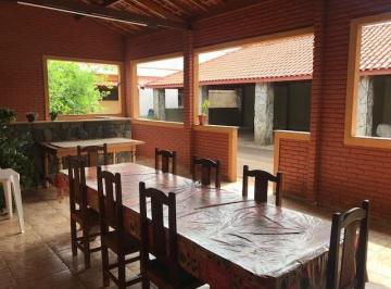 1600977898.jpg · Casa grande com galpao coberto no quintal | Rosa e Rangel Consultoria e Assessoria Imobiliária