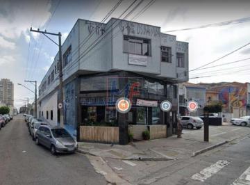 Comercial · 688m² · REF: 10.945 Excelente prédio comercial 688 m a.c. com salão medindo 330 m² no térreo e sete salas