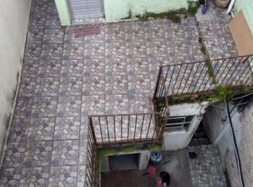 Casa · 10m² · Imóvel para renda