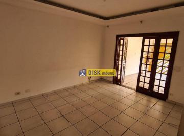 ce454e808ba9f49b223421af69ad0e072ced7cf6 · Casa com 3 dormitórios para alugar, 190 m² por R$ 2.723,81/mês - Vila Gonçalves - São Bernardo do Ca