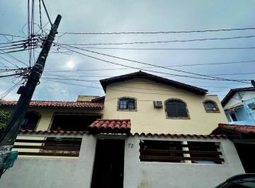 Casa · 200m² · 3 Quartos · 2 Vagas · Casa de Vila -  / Residencial / Campinho