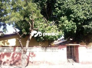 Casa · 50m² · 1 Quarto ·  Casa com 1 quarto, a poucos metros da Unidade Básica de Saúde - Manuel Carlos Gouveia.