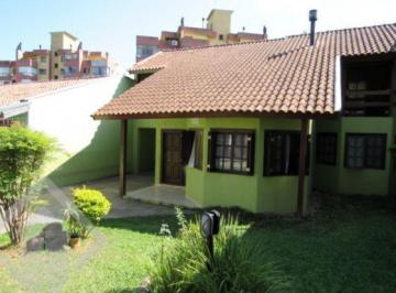 156220_iauxiliad156220_133330.jpg · Casa de 3 quartos com suíte e piscina à venda na Tristeza