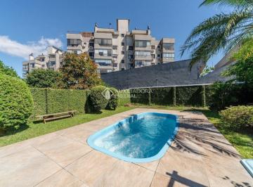 Casa · 179m² · 3 Quartos · 2 Vagas · Casa de 3 quartos com suíte e piscina à venda na Tristeza