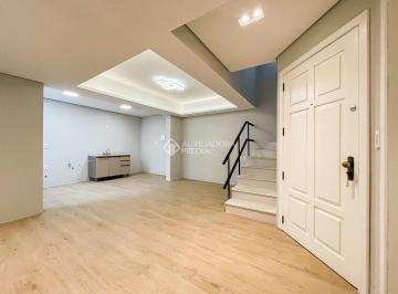 Casa · 136m² · 2 Quartos · 1 Vaga · Casa 2 quartos no Bairro Tristeza.