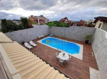 2cccf8aa5a6cd5329dc27a84ed7d87e4ec38cfb6 · 2 Pavimentos, 4 quartos, sacada, piscina e 2 vagas de garagem - À venda no bairro Carianos