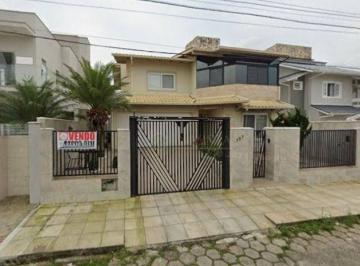 a50b29471a4f03dcd2ce852e2c1411b88c19b228 · 2 Pavimentos, 4 quartos, sacada, piscina e 2 vagas de garagem - À venda no bairro Carianos