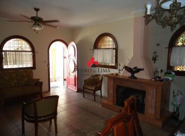 Casa · 486m² · 3 Quartos · 7 Vagas · Casa térrea 3 dormitórios sendo 2 suíte e 4 vagas, na Vila Matilde