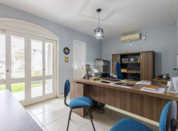 Casa · 258m² · 5 Quartos · 6 Vagas · Casa 05 dormitórios, sendo uma suíte máster bairro Nossa S das Graças