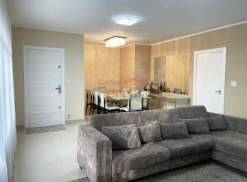 Casa · 213m² · 3 Quartos · 4 Vagas · Casa reformada na Vila Rosália, Lago dos Patos, 3 dormitórios, 4 vagas, edícula, 213 m2