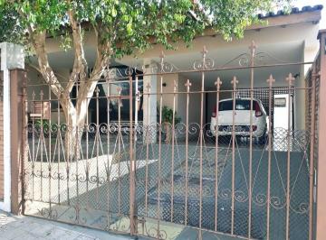Casa · 320m² · 3 Quartos · 2 Vagas · Casa à venda no Centro de Vinhedo/SP