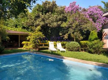 Casa · 399m² · 4 Quartos · 6 Vagas · Linda casa ampla com piscina e área gourmet