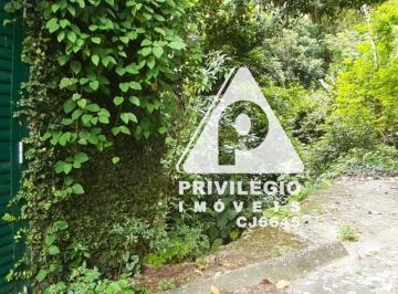 Terreno · 740m² · Excelente terreno no Cosme Velho