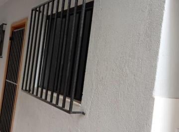 Casa · 35m² · 1 Quarto · localizado a 200m da Avenida Cupece na altura do Parque Nabuco
