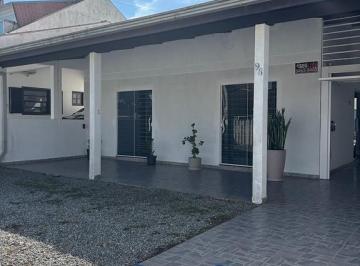 24790587_4.jpg · Casa com Piscina Proximo ao Mar