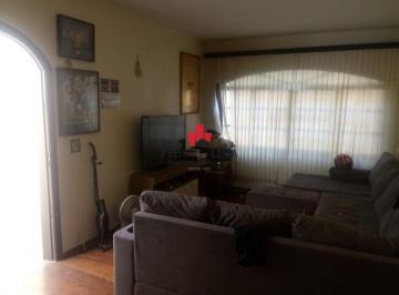 Casa · 160m² · 3 Quartos · 2 Vagas · Sobrado Frontal em rua tranquila no Tatuapé