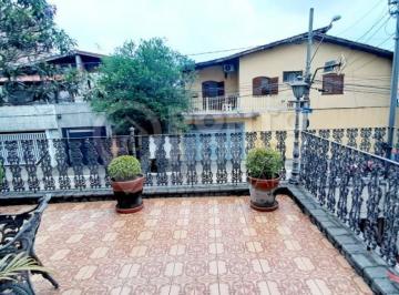 Casa · 300m² · 5 Quartos · 2 Vagas · Casa para alugar, com 5 dormitórios, sendo 3 suites, de 300m², jardim, segurança,  Ar
