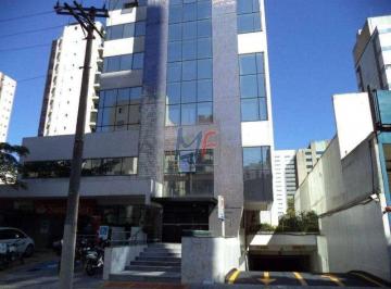 Comercial · 49m² · Conjunto Comercial segundo andar ,Indianópolis,1 vaga de garagem, 49 m² útil, Ar condicionado, Piso 