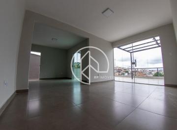 Foto 05 · Casa em Condomínio no São Pedro: 3 Quartos, 2 Suítes, 202,02m², Juiz de Fora-MG. Venha Conferir!