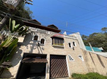 Casa · 300m² · 4 Quartos · 3 Vagas · Sobrado em condomínio na Serra da Cantareira
